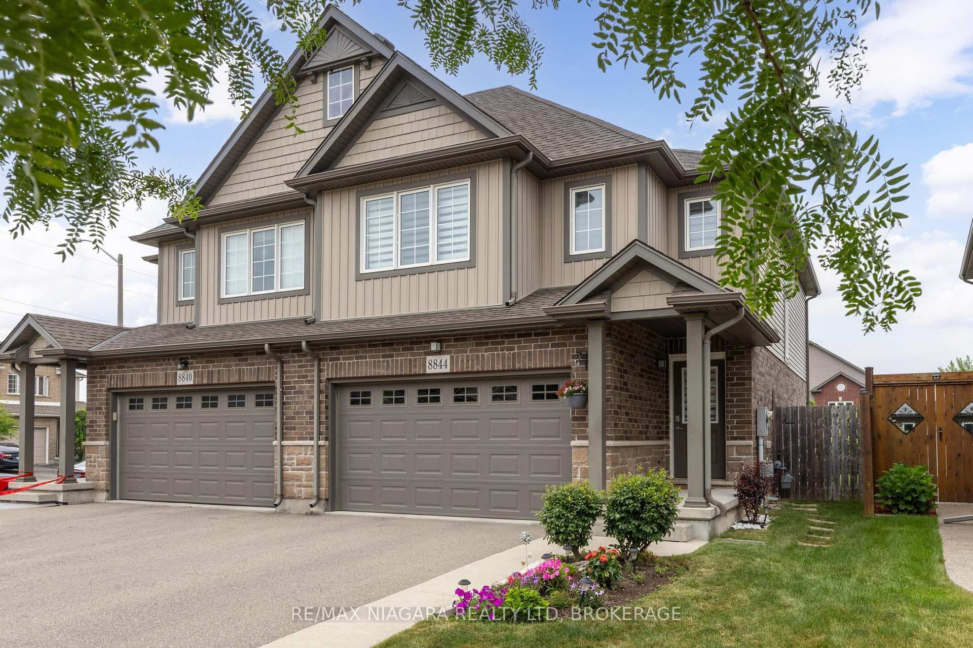 8844 Silverstar Court