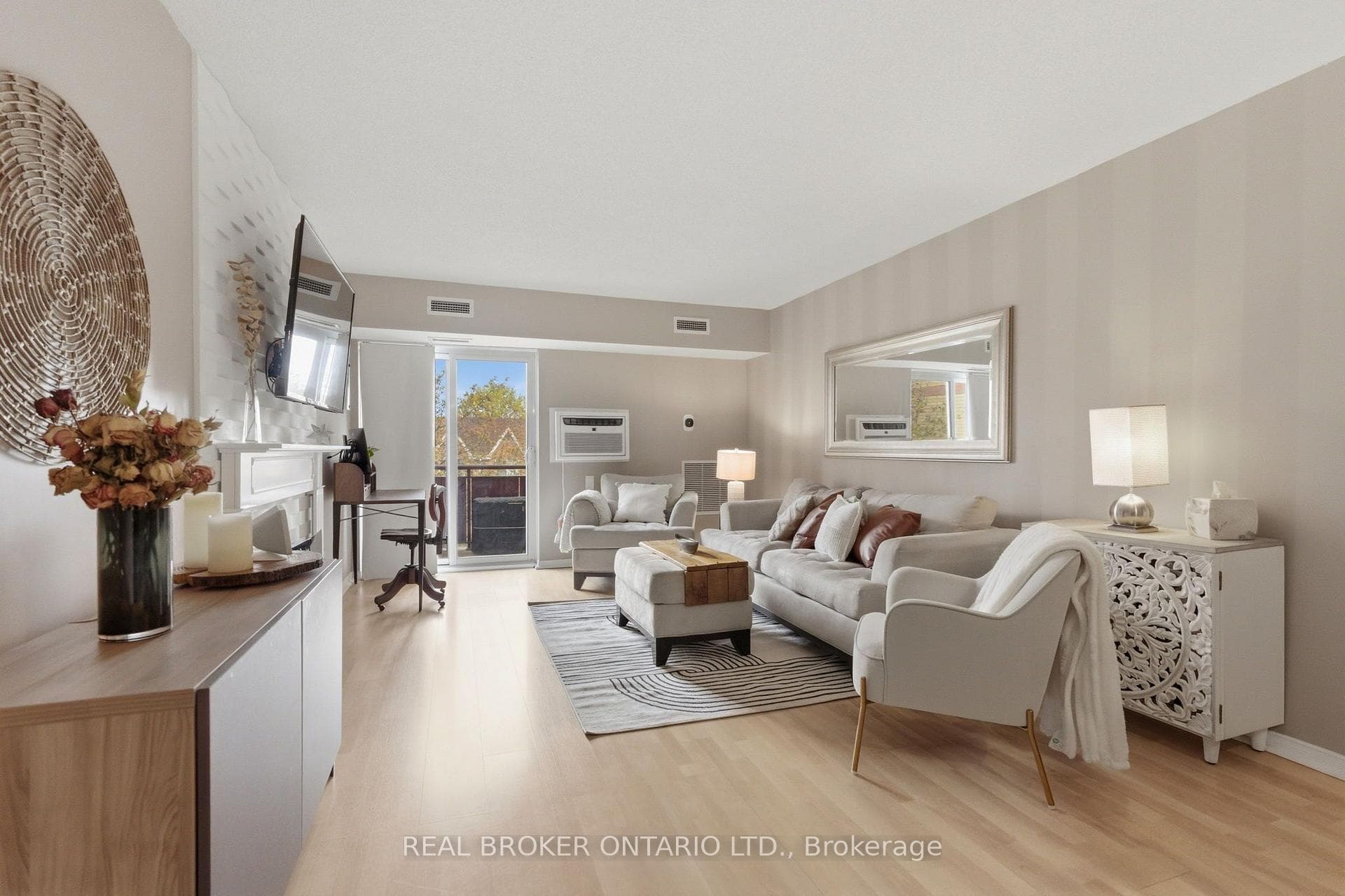 211 Forum Drive Unit 302C