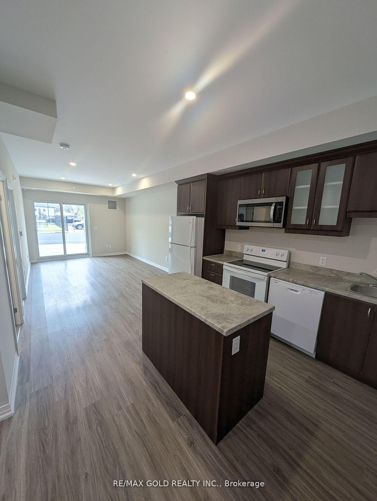 50 Herrick Avenue Unit 105