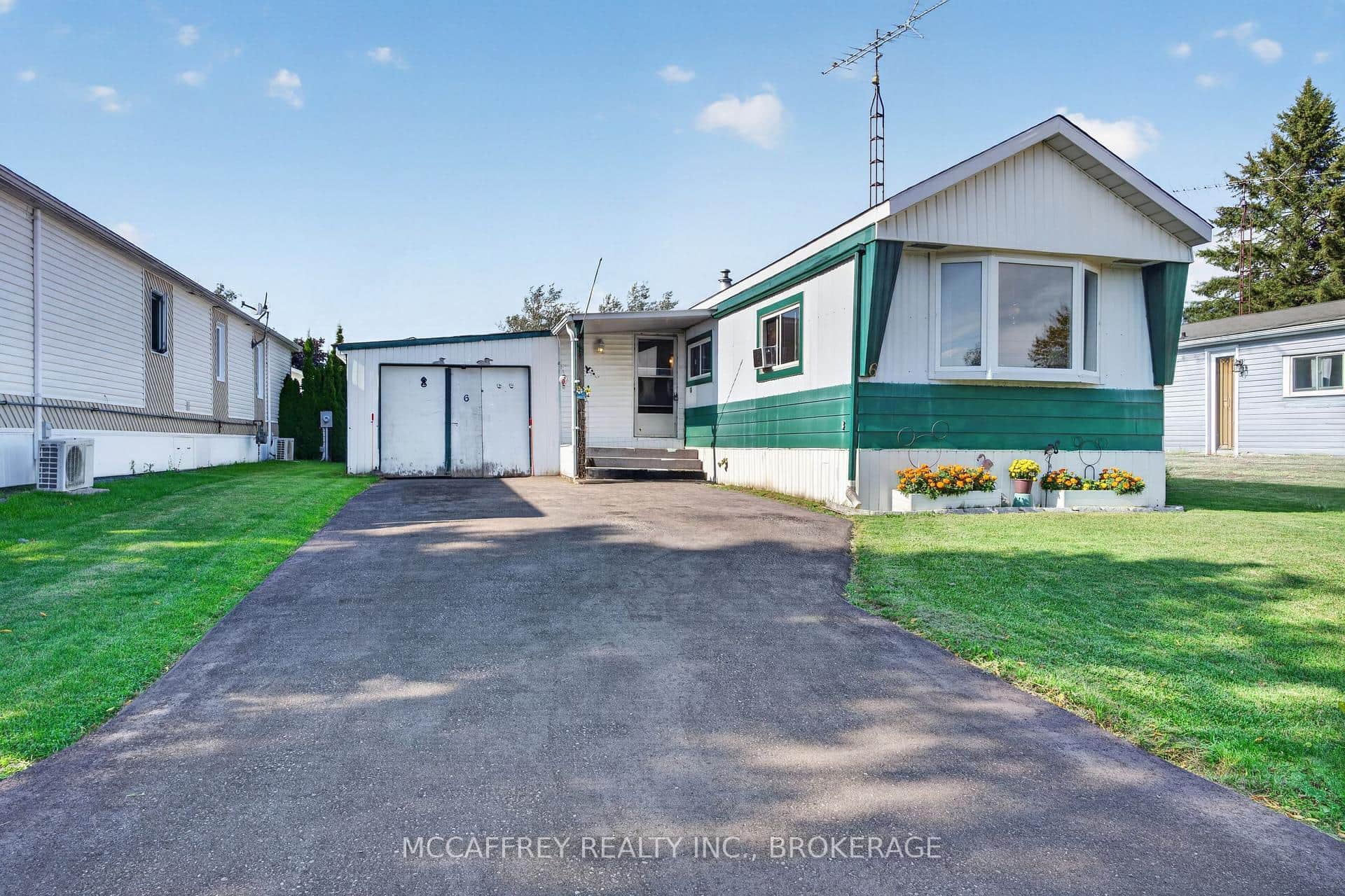 6 Cedar Street