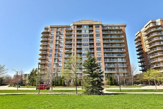 1140 Parkwest Place Unit 901