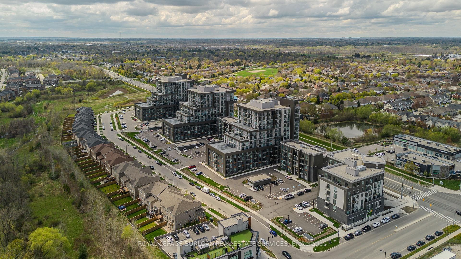 470 Dundas Street Unit 317