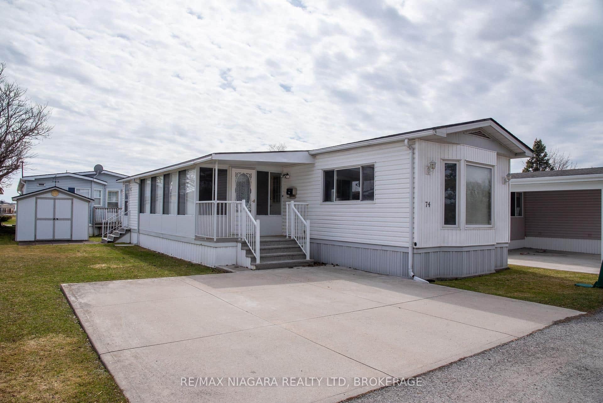 3033 TOWNLINE Road Unit 74