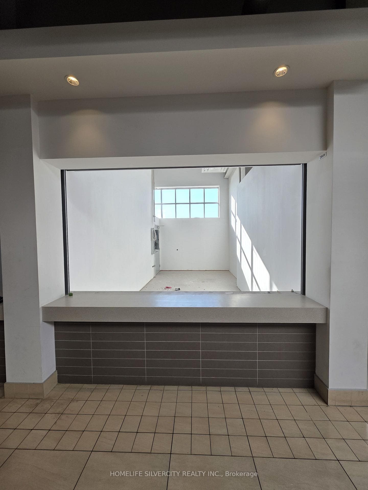 7215 Goreway Drive Unit 2B09