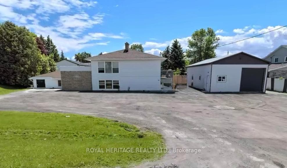 20 Pigeon Lake Road