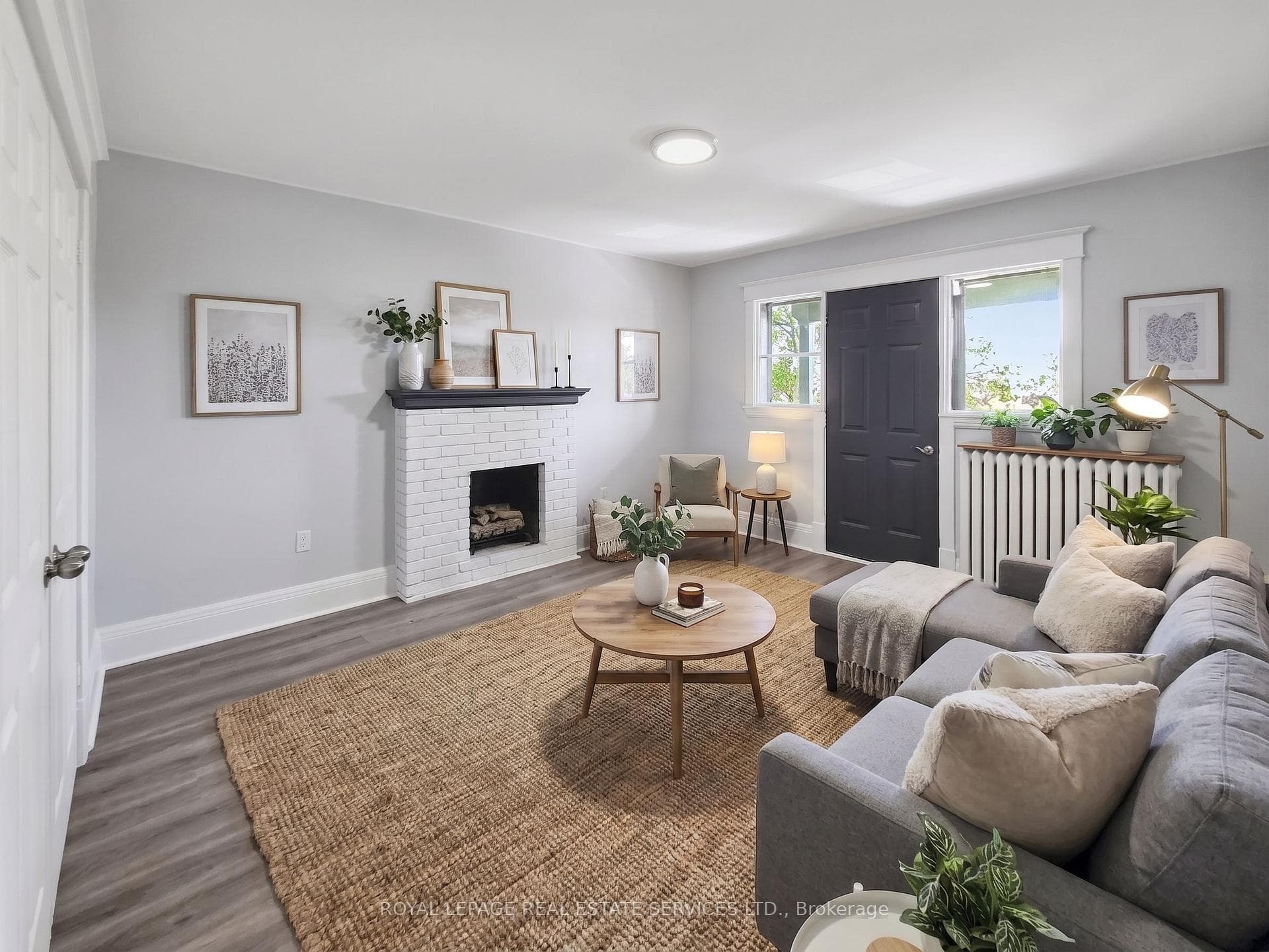 8 Ottawa Street Unit 4