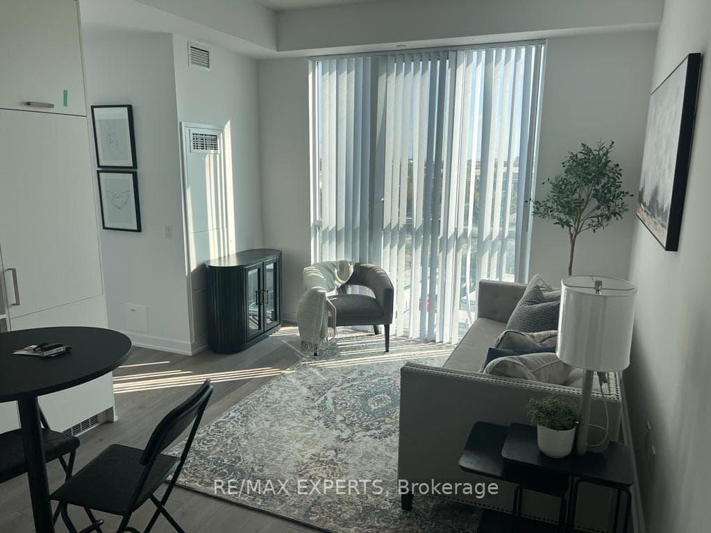 60 Honey Crisp Crescent Unit 509