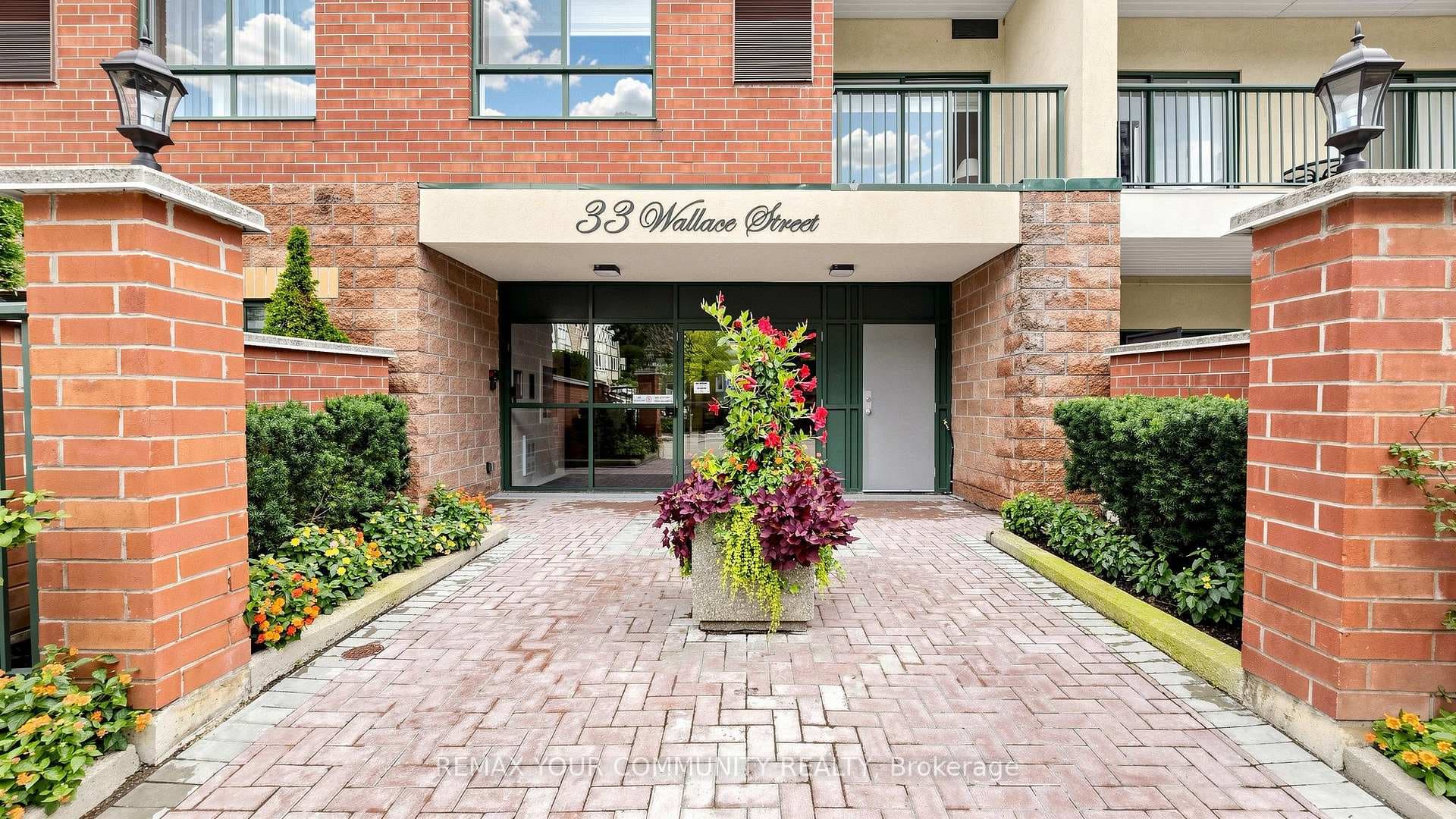 33 Wallace Street Unit 214