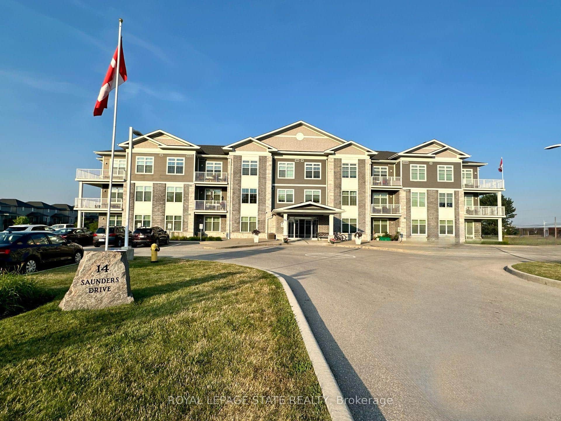 14 Saunders Drive Unit 307