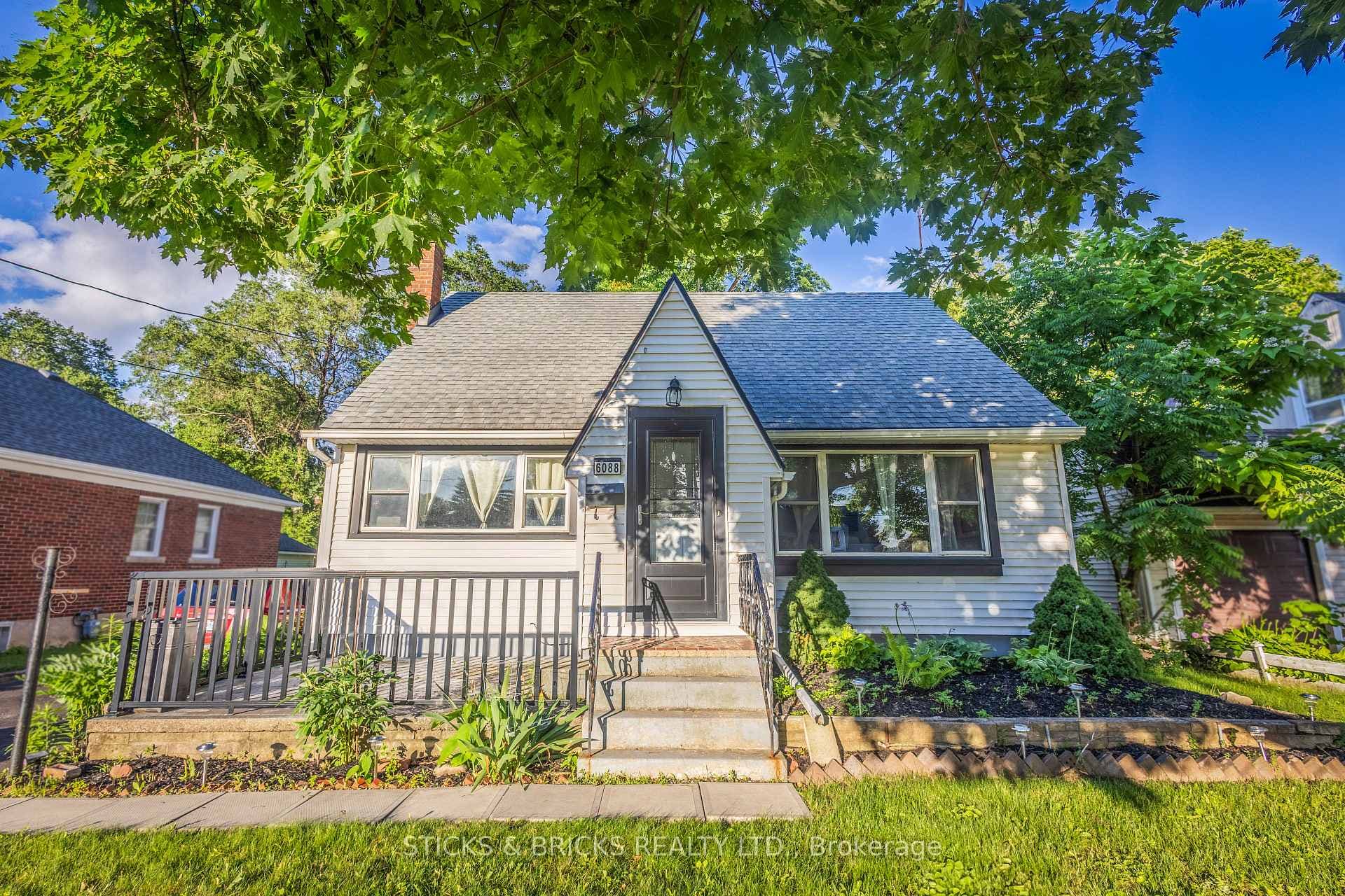 6088 Dorchester Road
