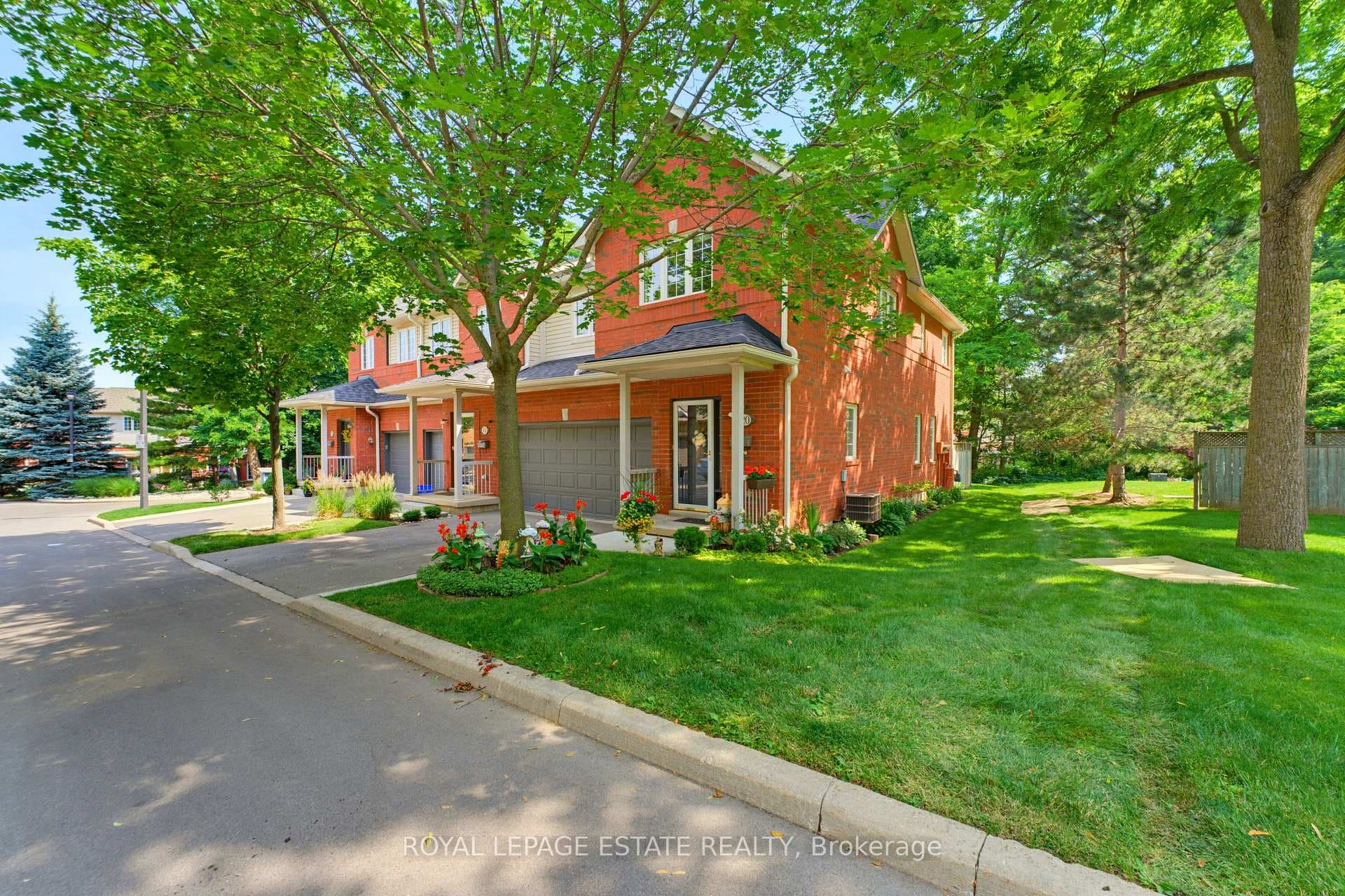 120 Beddoe Drive Unit 20
