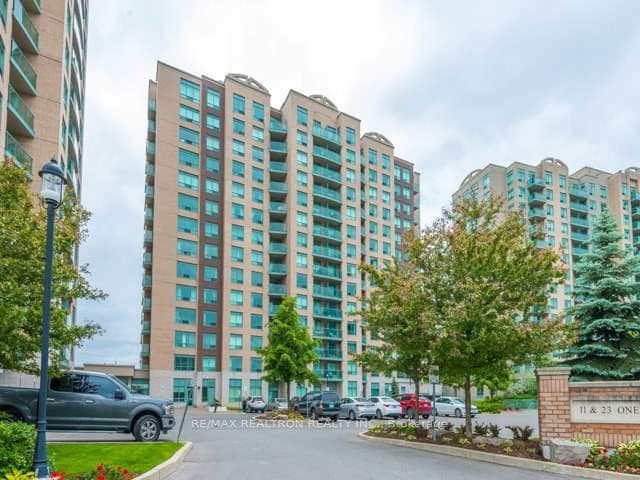 23 Oneida Crescent Unit PH13