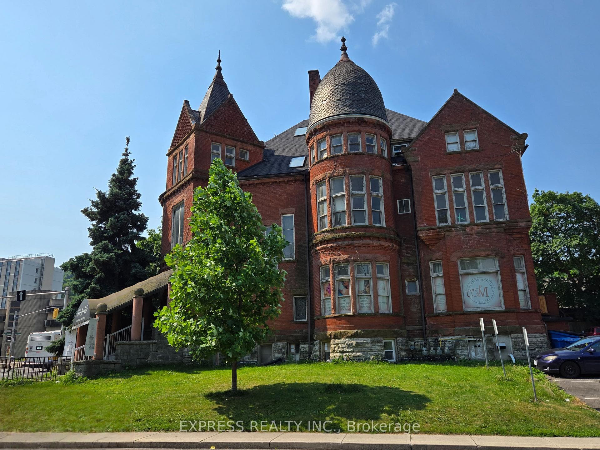 252 James Street Unit 301