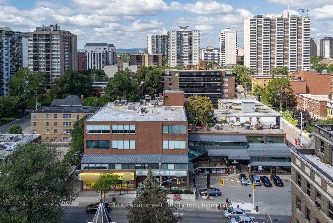 180 James Street Unit 200