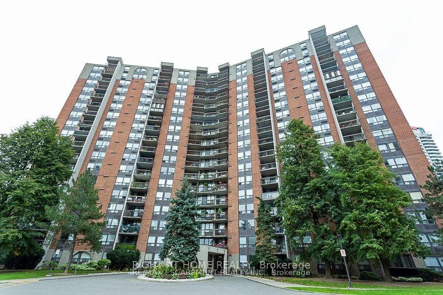 50 Mississauga Valley Boulevard Unit 114