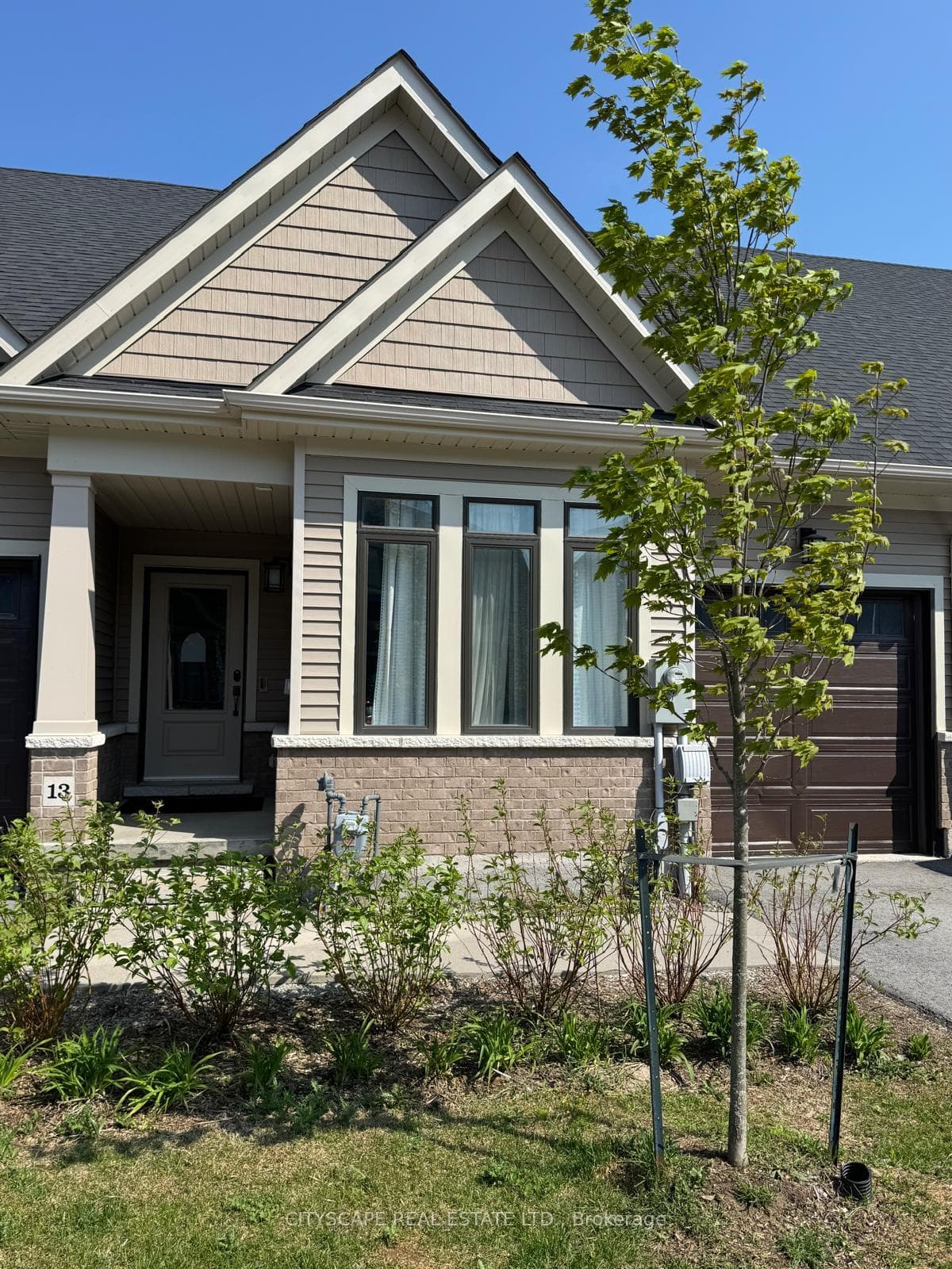 4311 Mann Street Unit 13