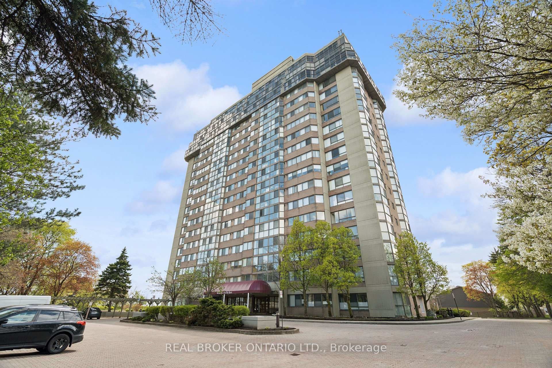 880 Dundas Street Unit 503
