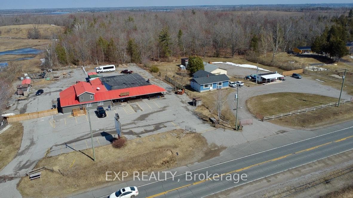 5584 Highway 35 Highway