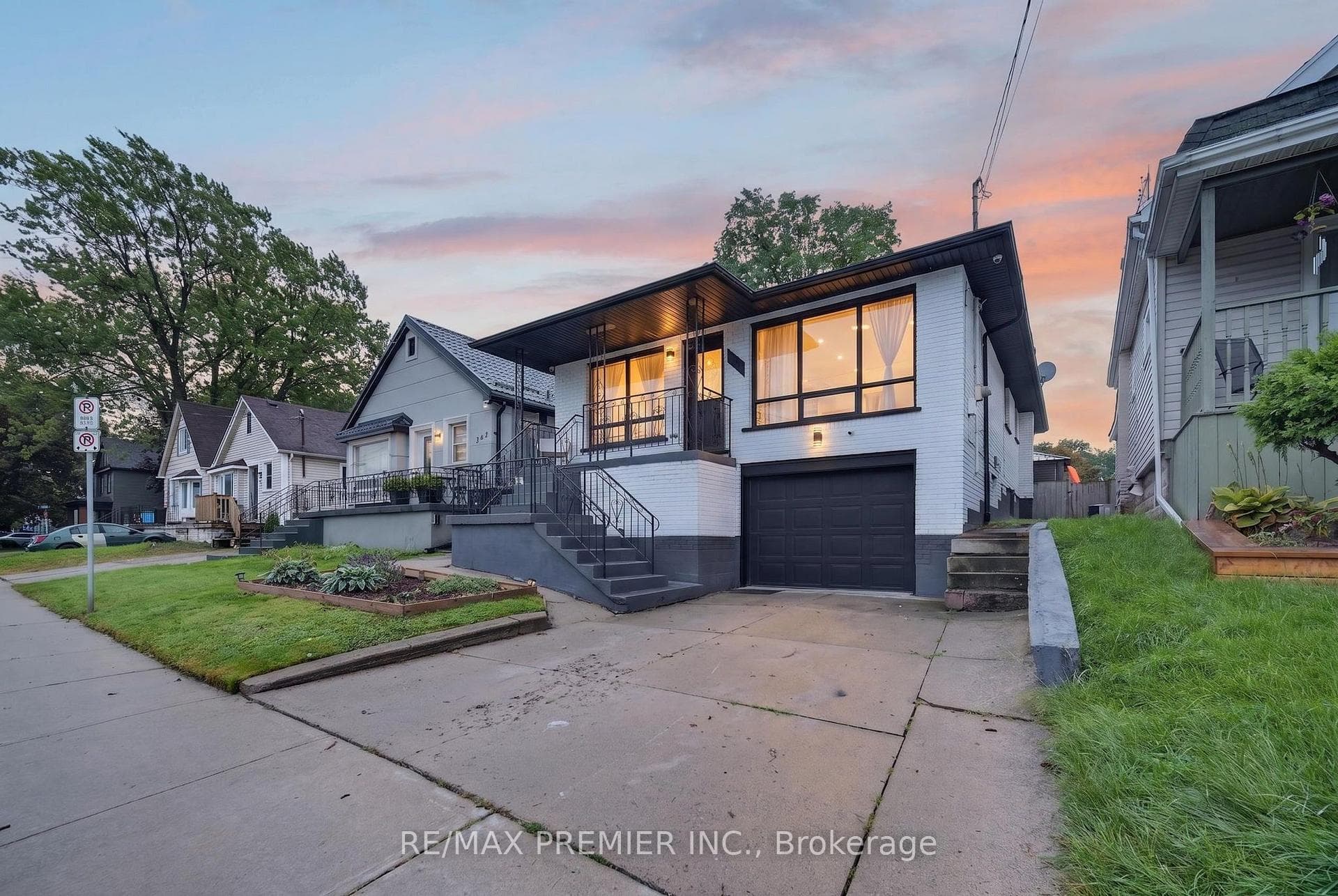344 Queensdale Avenue