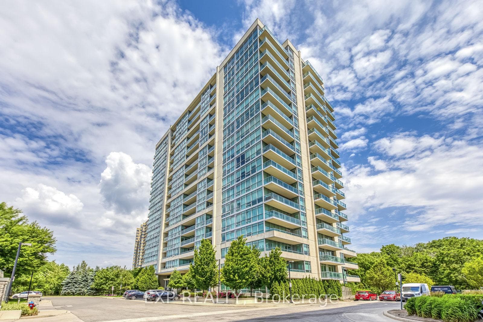 1055 Southdown Road Unit 905