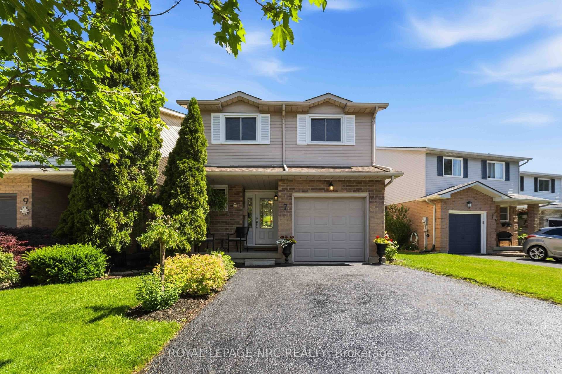7 Naples Court