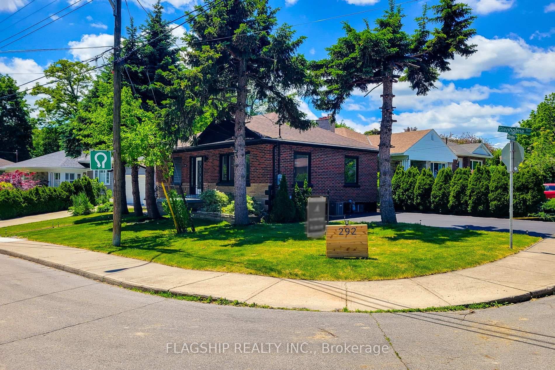 292 Glenholme Avenue