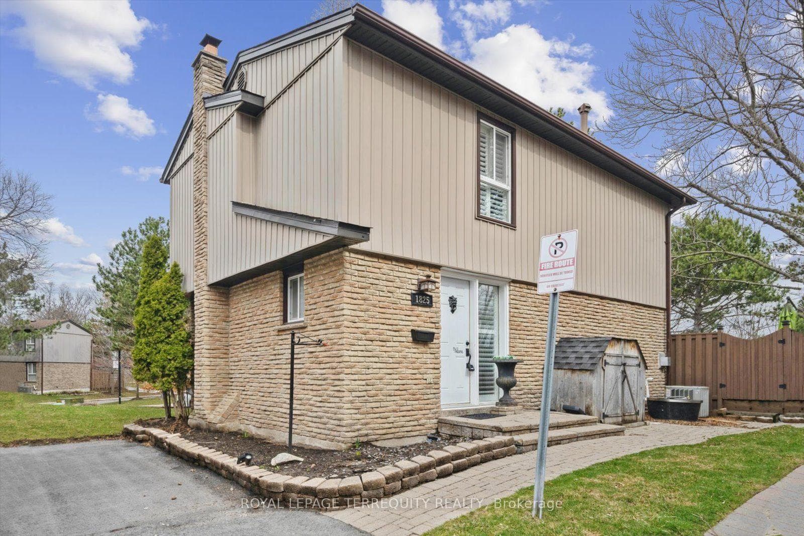 1825 Hyde Mill Crescent