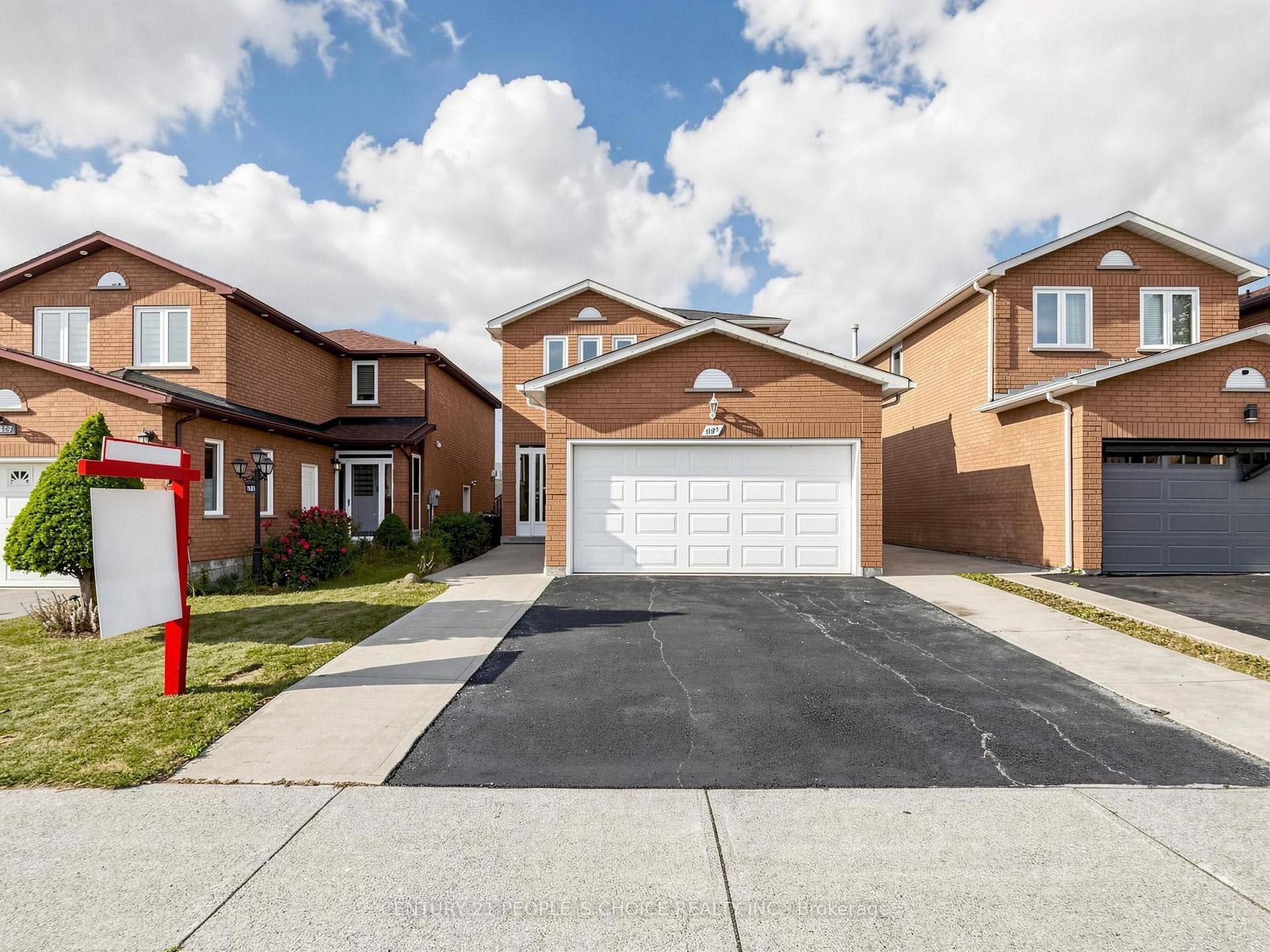 1125 Ivandale Drive