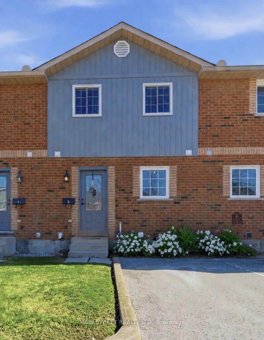 1120 Sq foot condo townhome with parking.