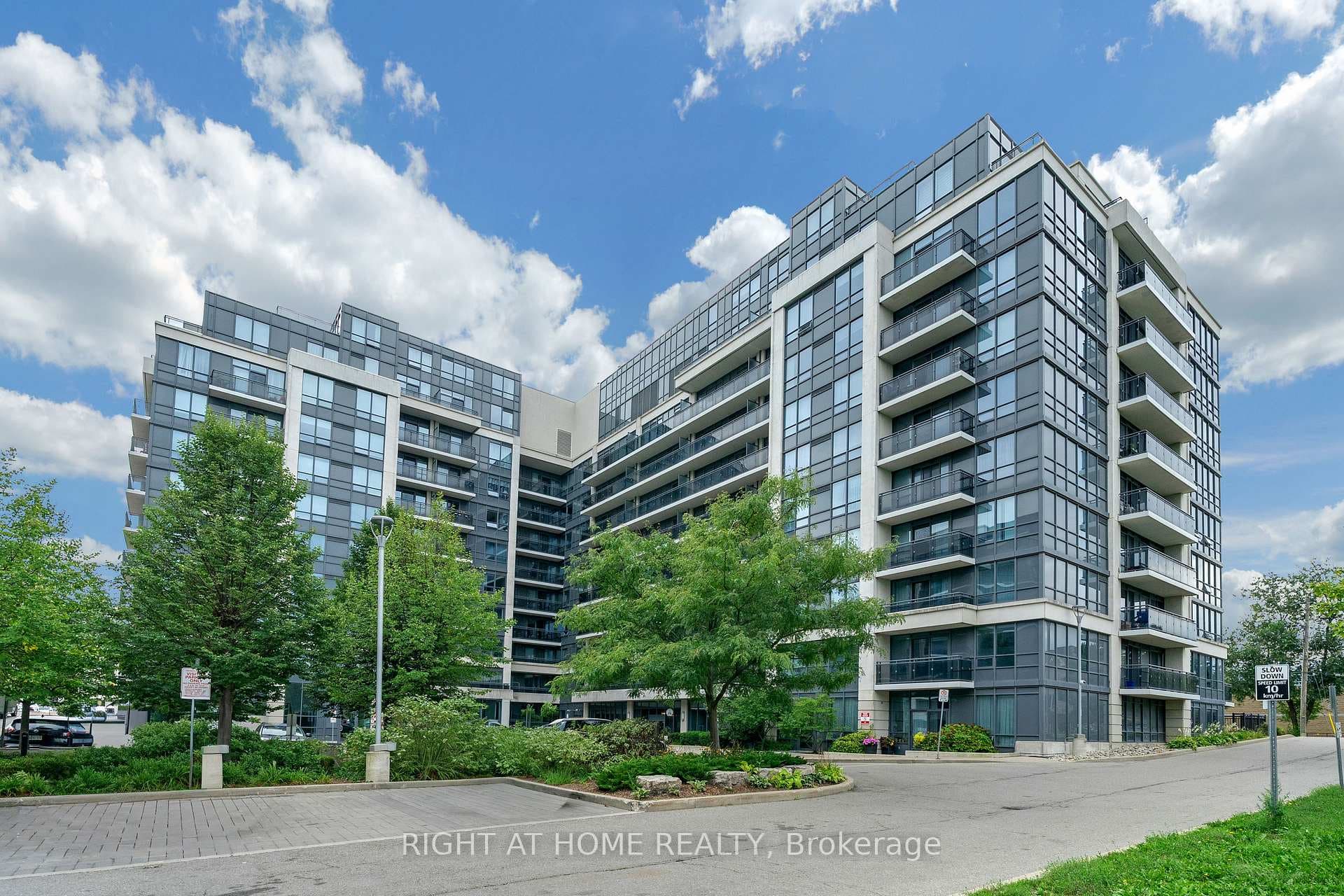 370 Highway 7 N/A Unit 1021