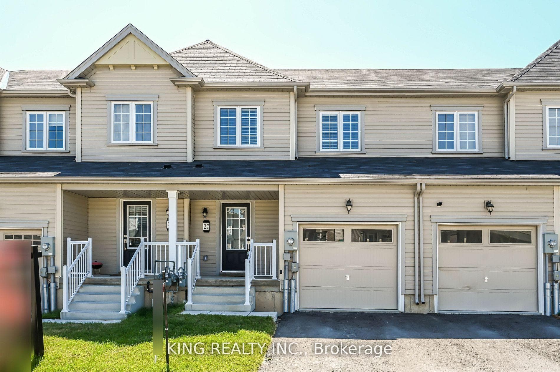 27 Cooke Avenue