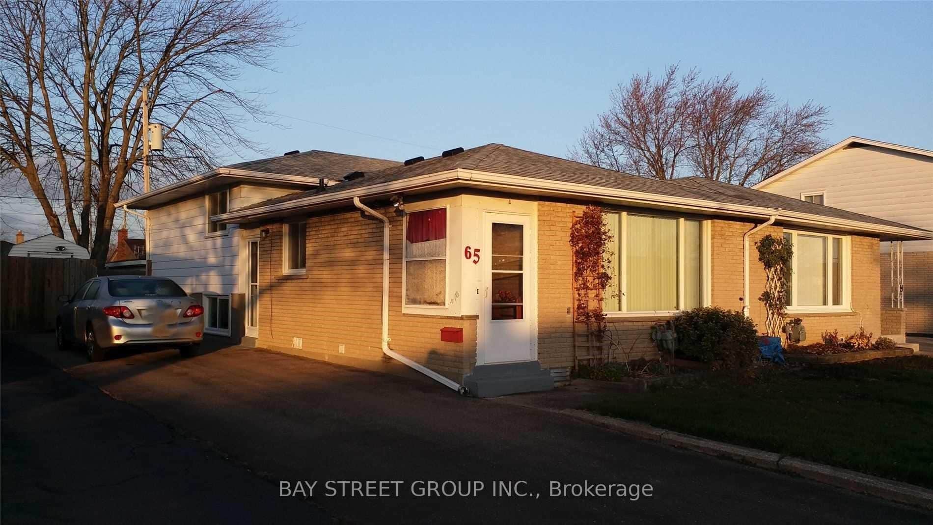 65 SAINT ANDREWS Avenue