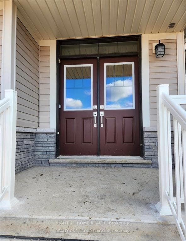 77 Wintergreen Crescent