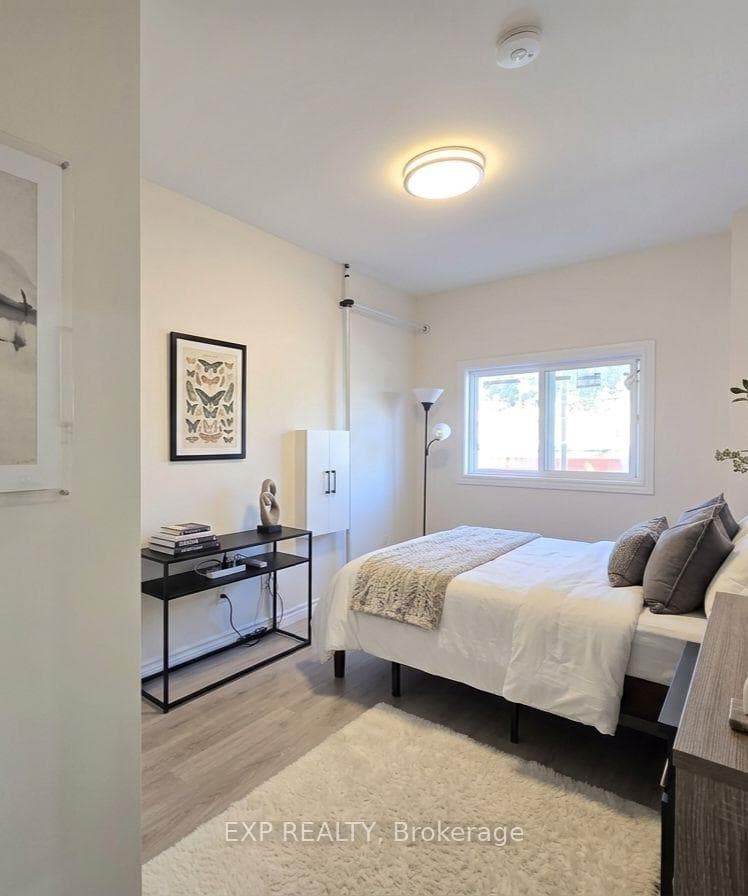 69 Vine Street Unit 3