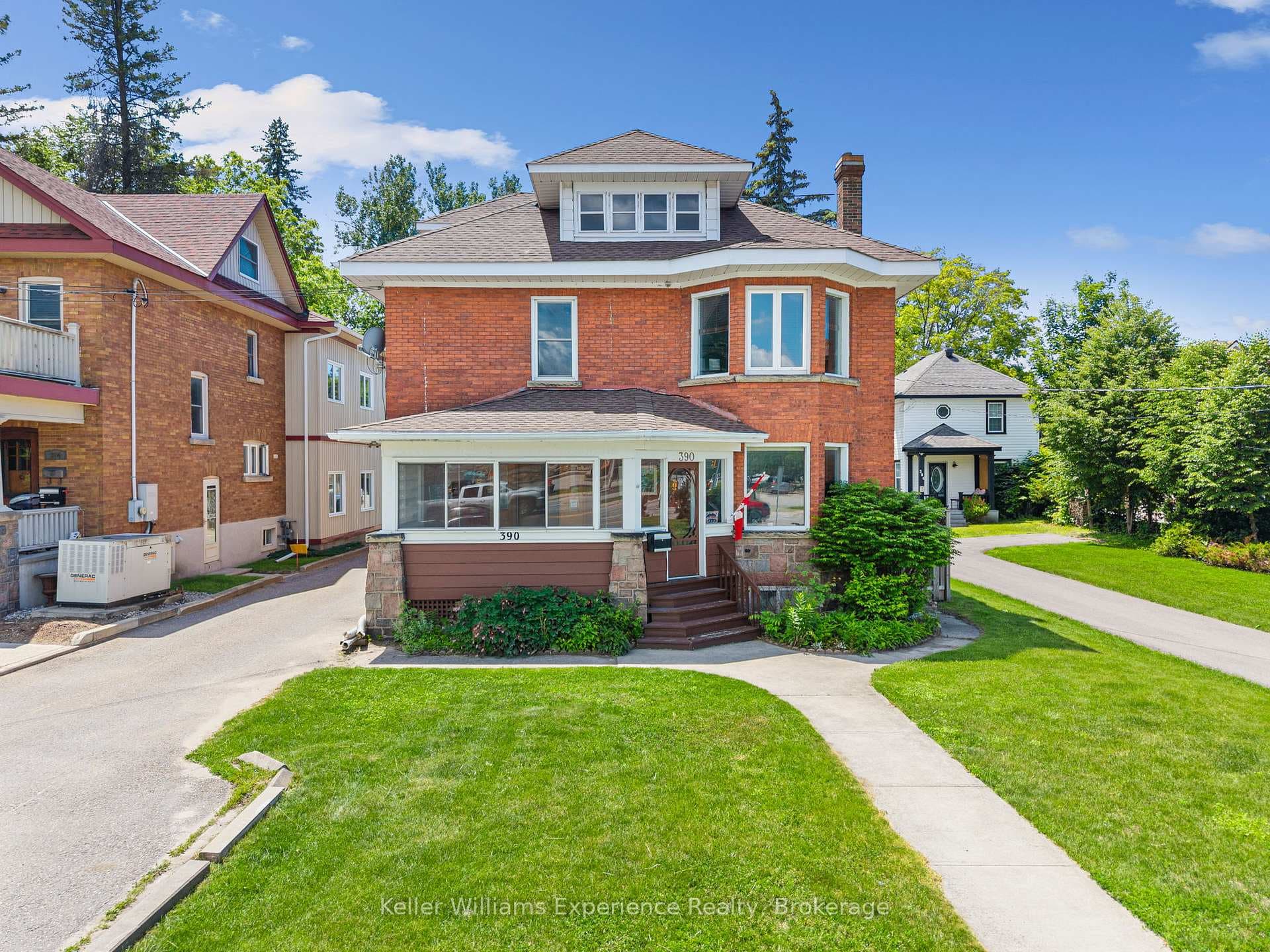 390 King Street