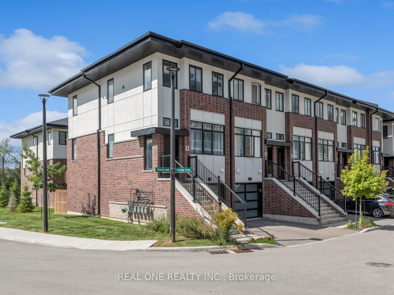 1 Markle Crescent