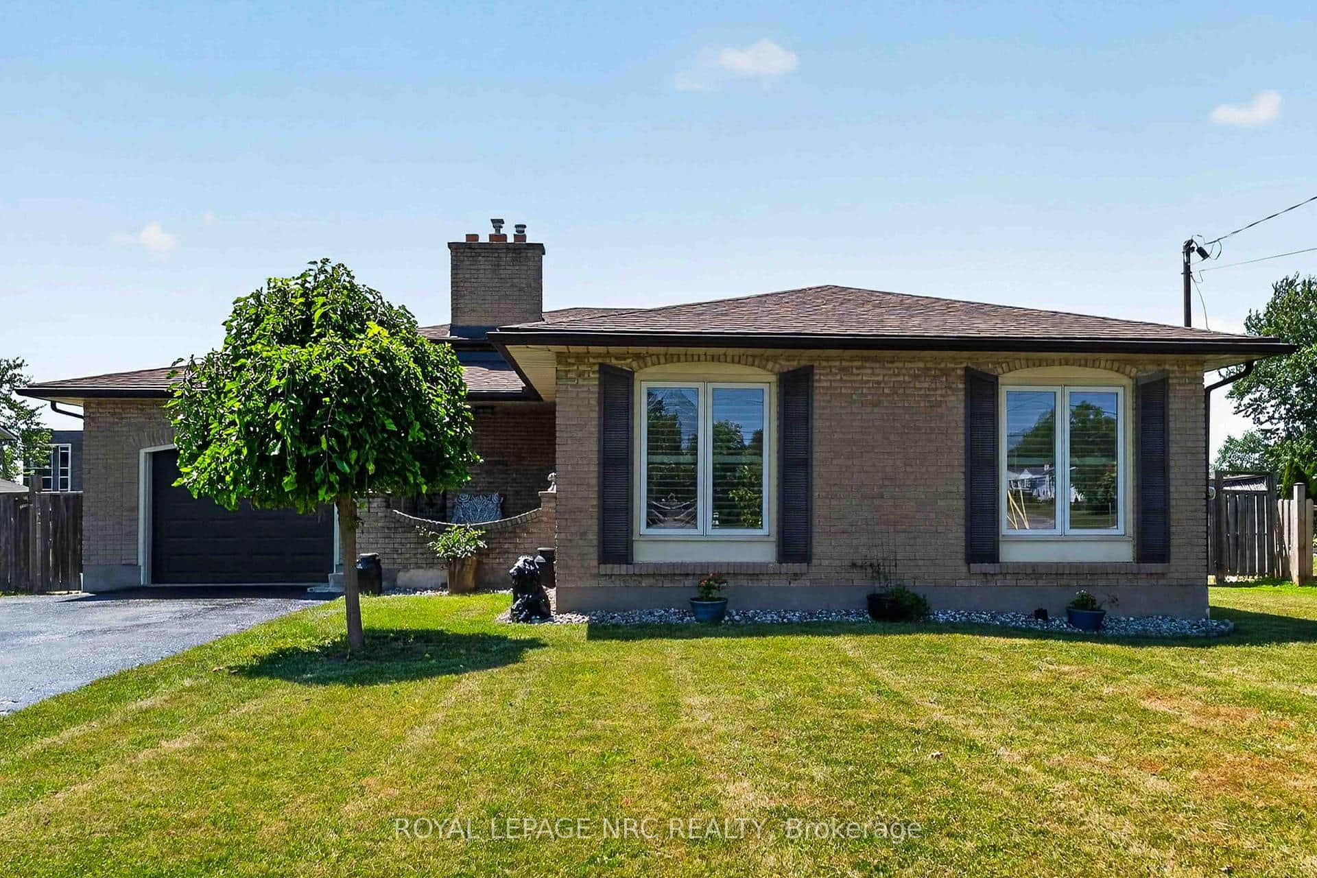 1095 Green Acres Drive