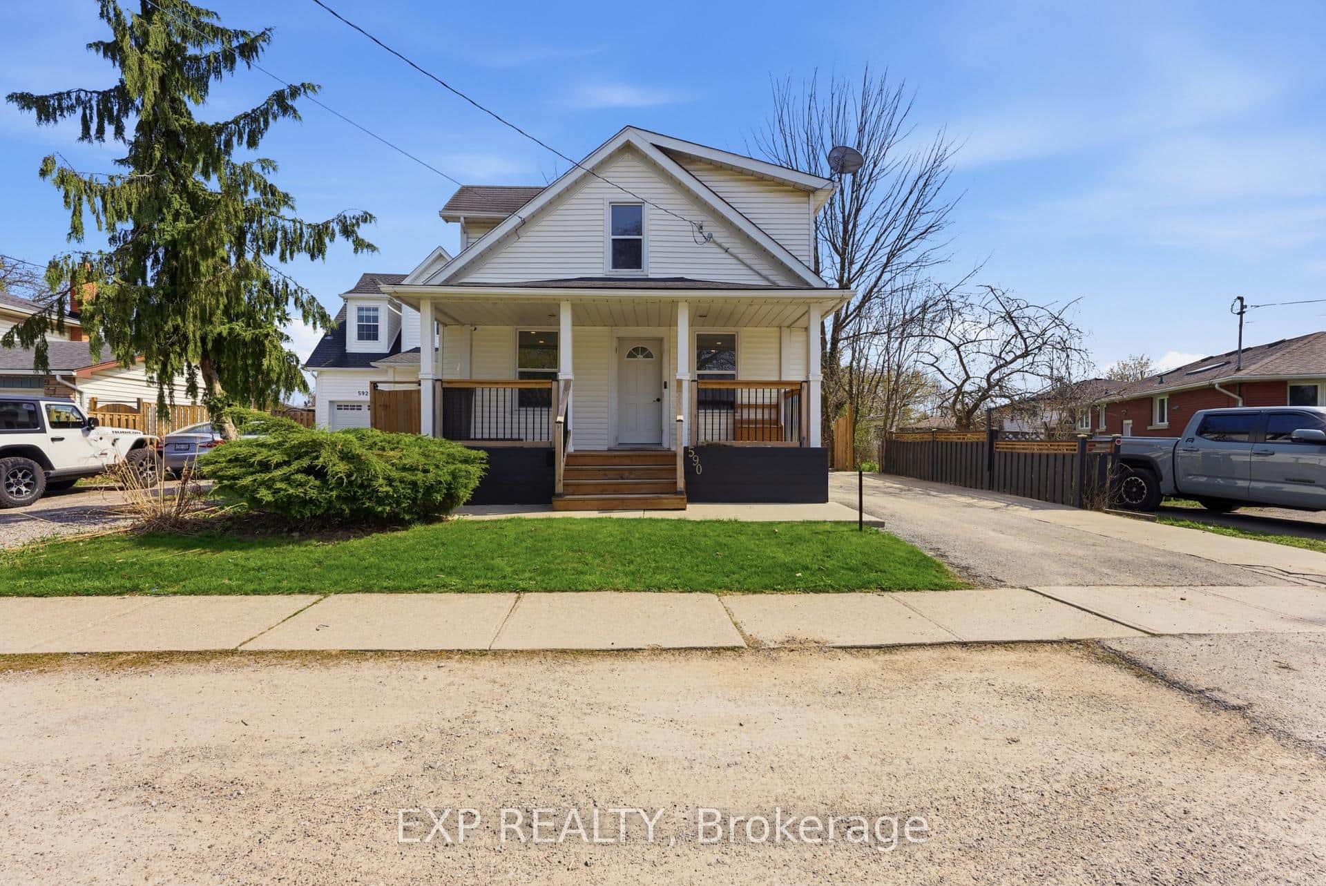 590 Scott Street