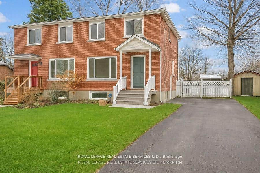 256 Zelda Crescent