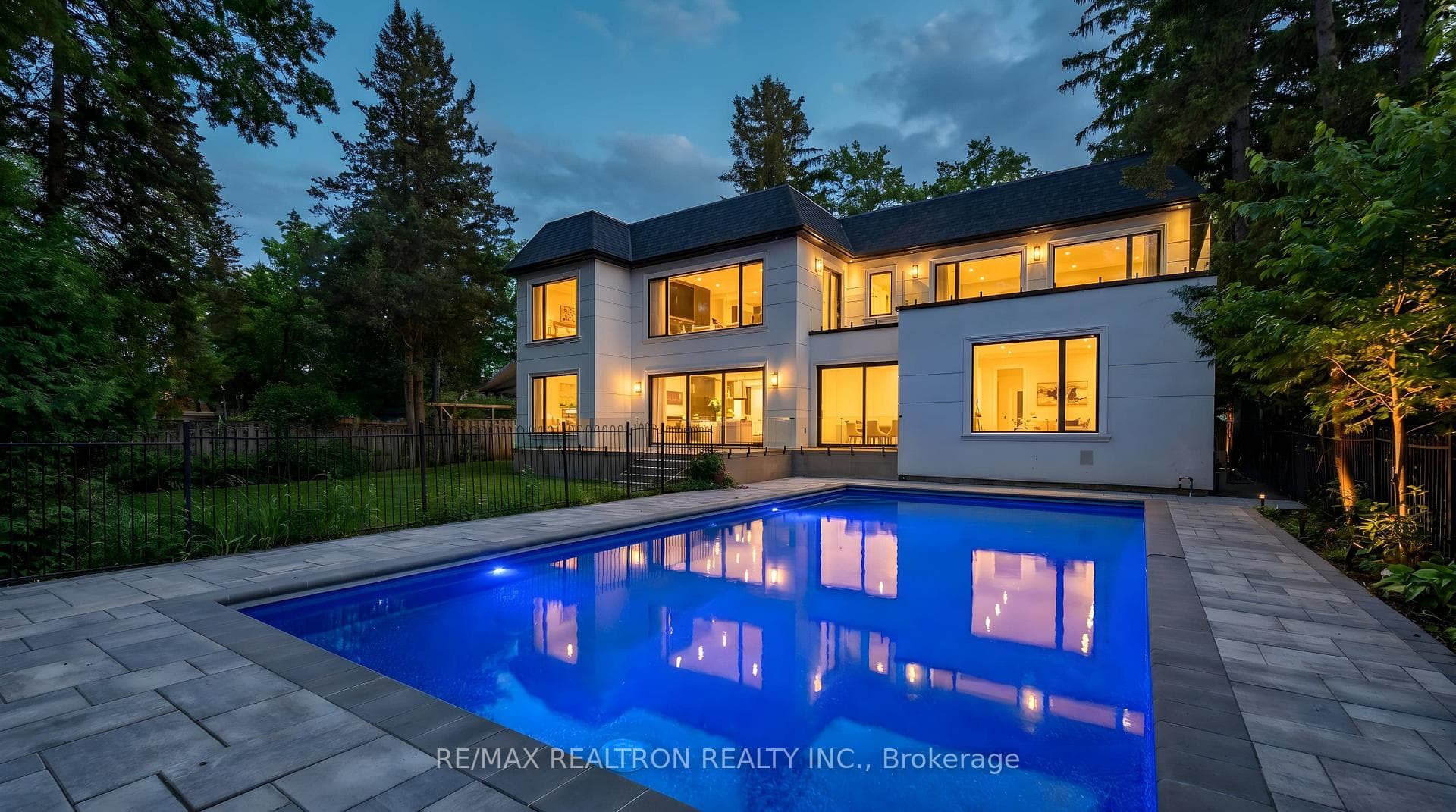 41 Sprucewood Drive