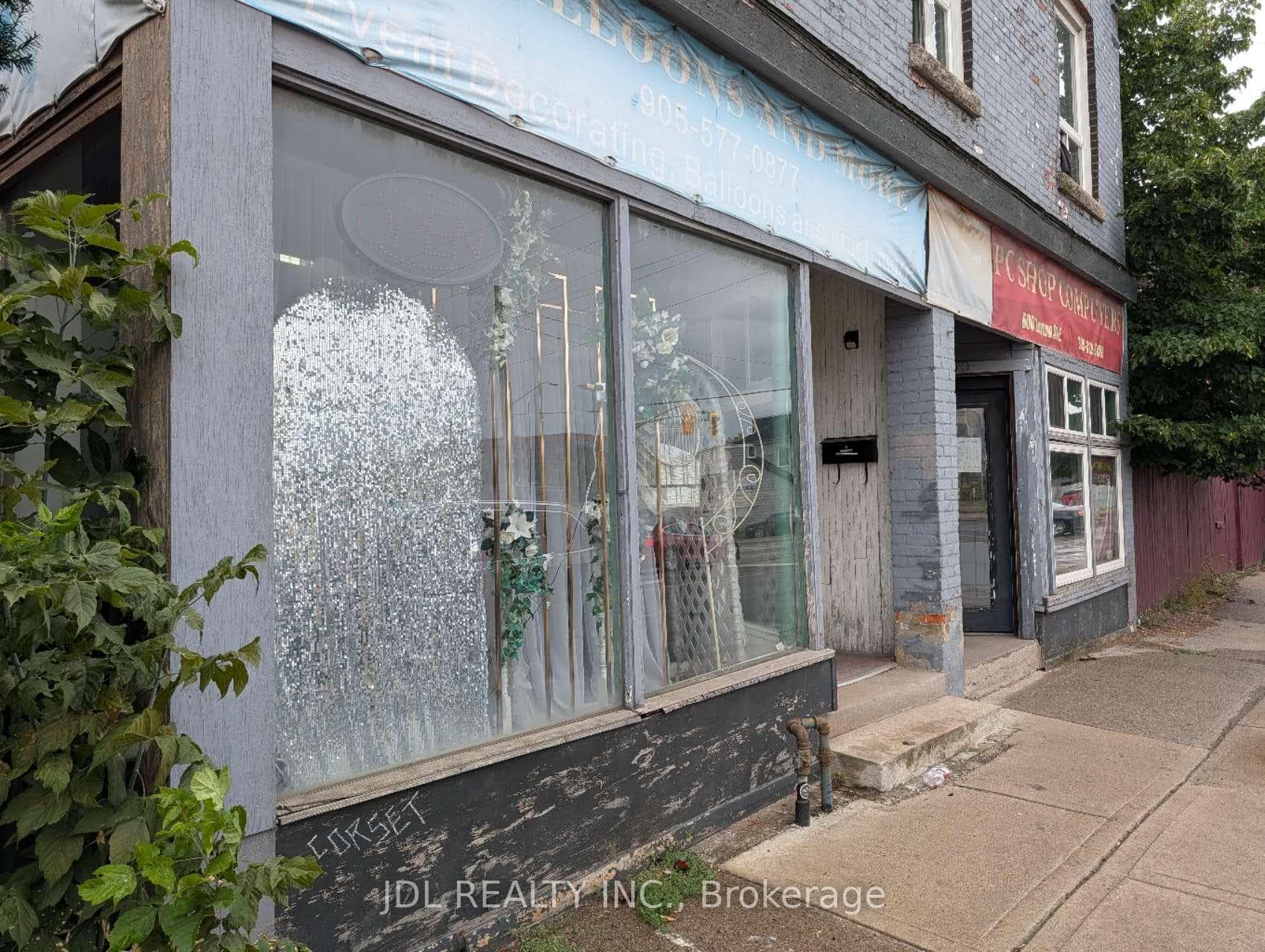 600-602 Barton Street Unit 602