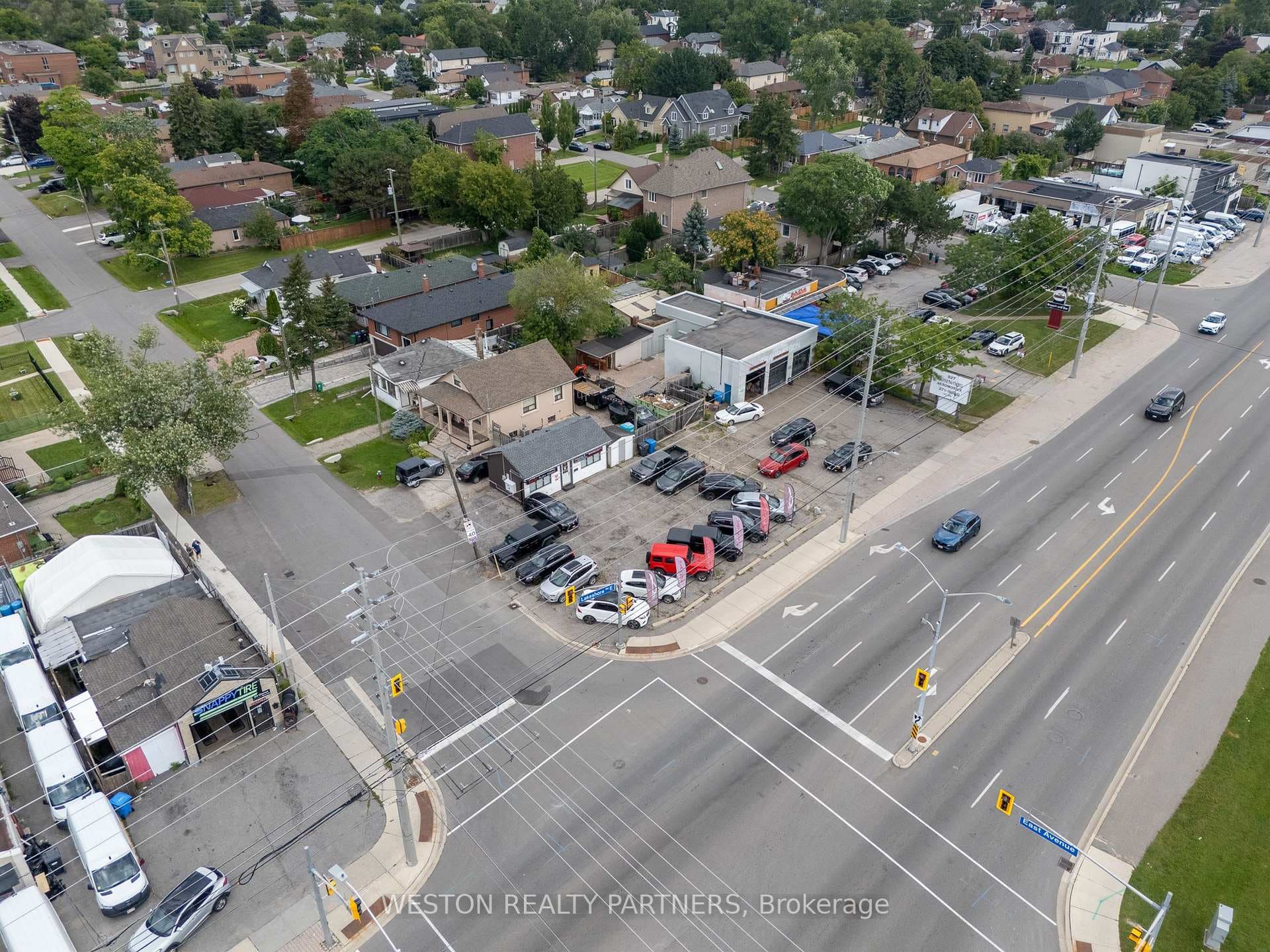 825-827 Lakeshore Road