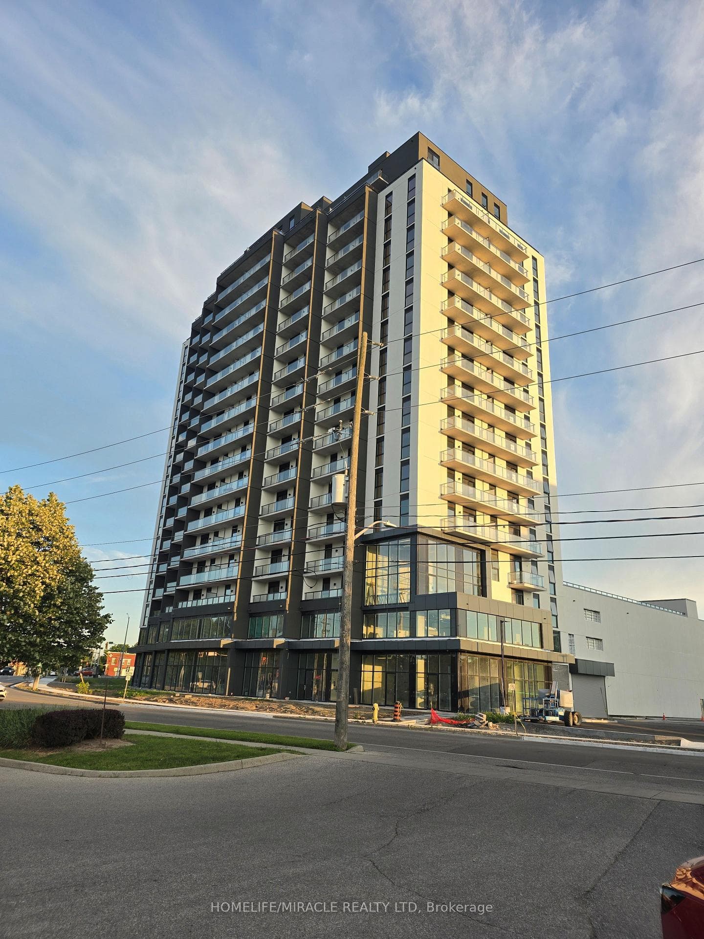 33 Erie Avenue Unit 808