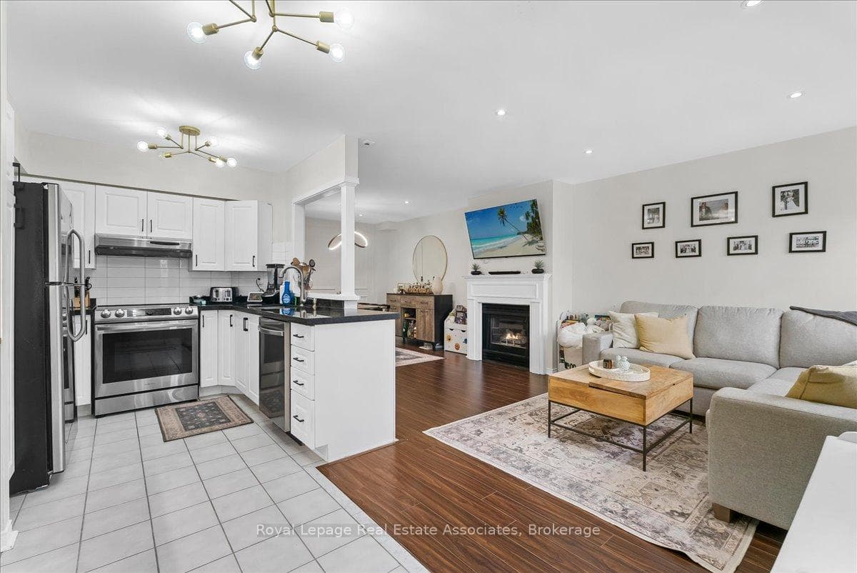 1241 Parkwest Place Unit 5