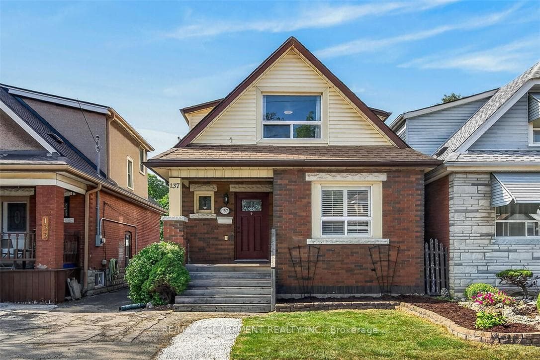 137 Cope Street