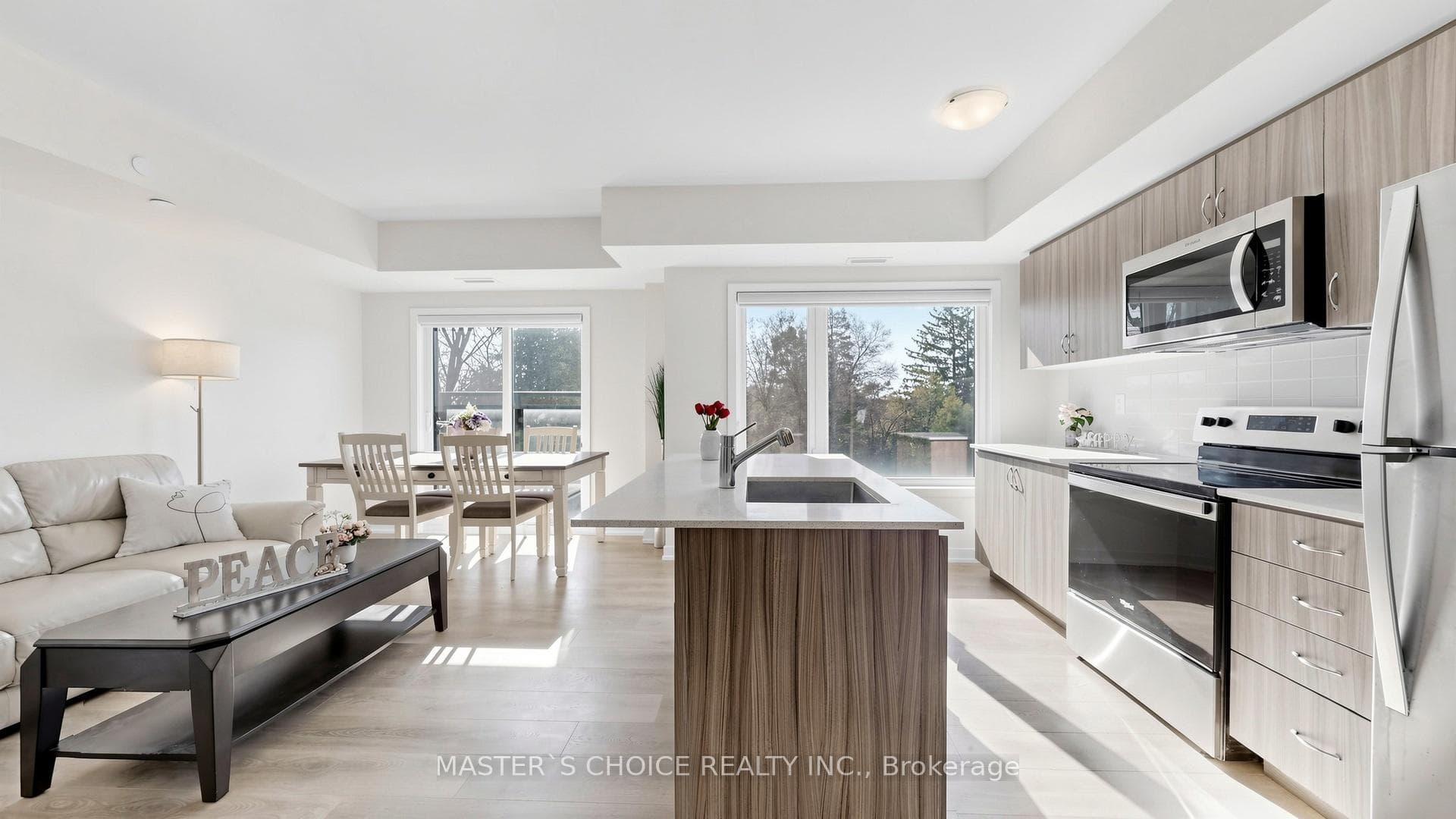 56 Elizabeth Street Unit 1404