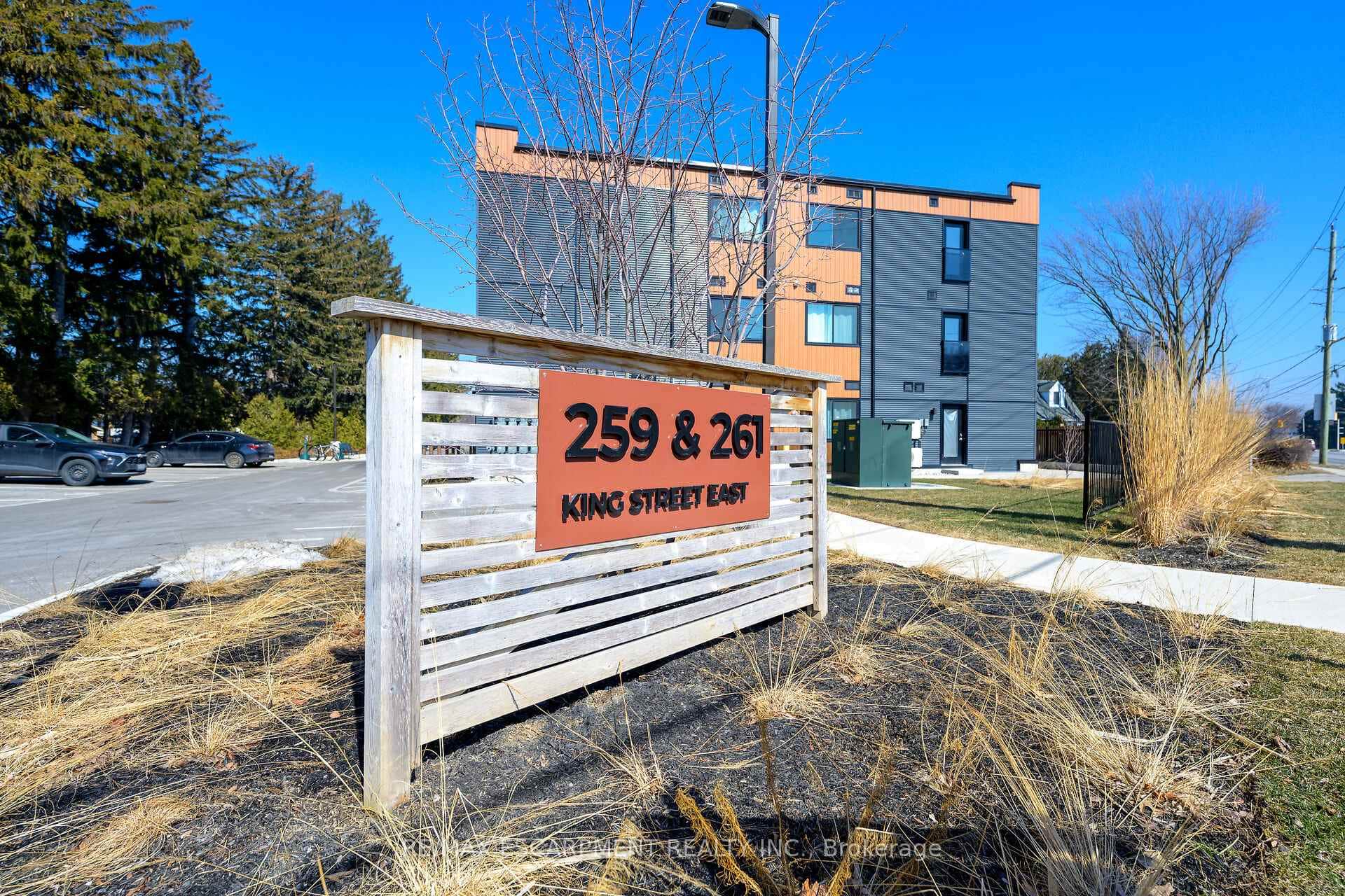 259 King Street Unit 303