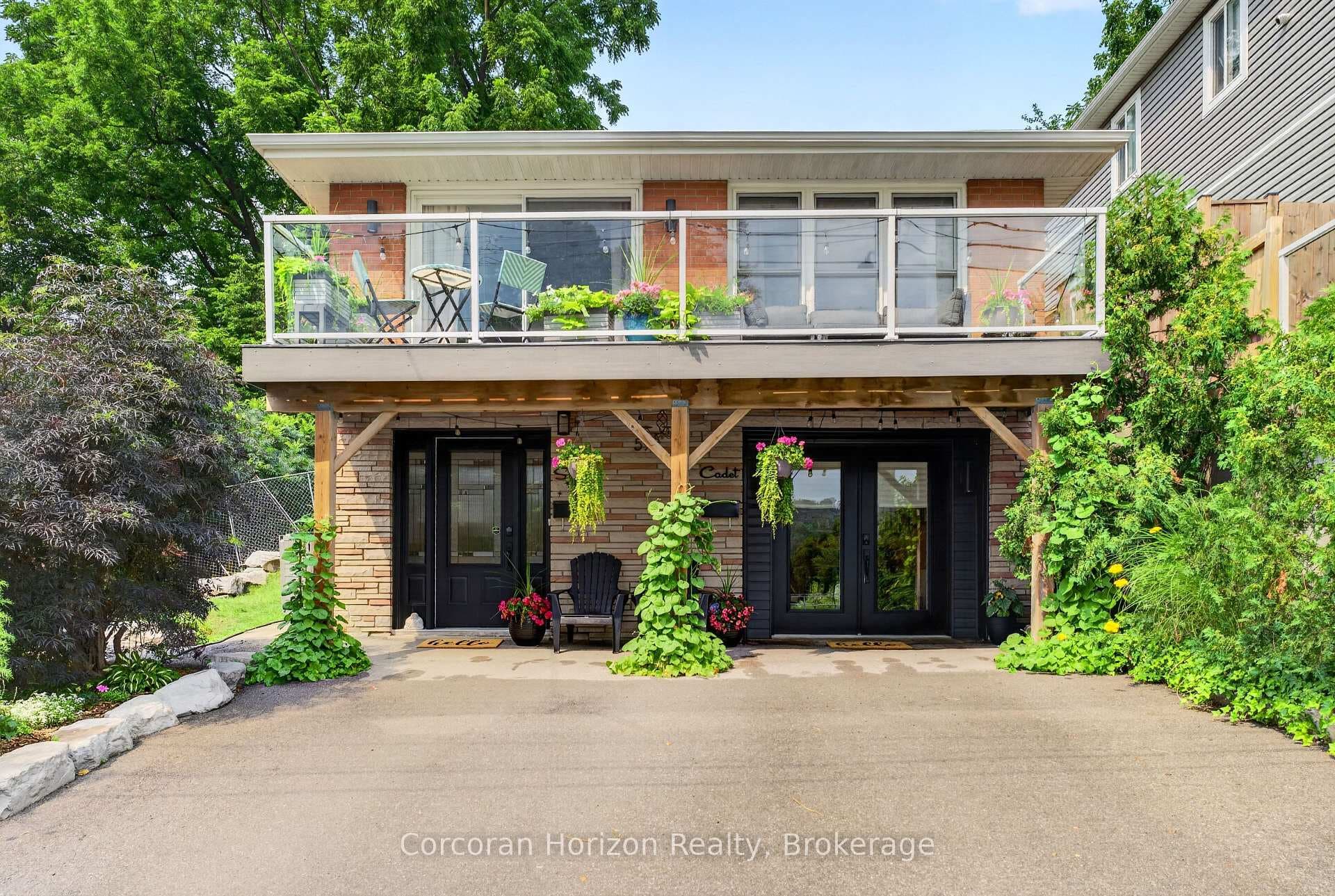 592 Aberdeen Avenue