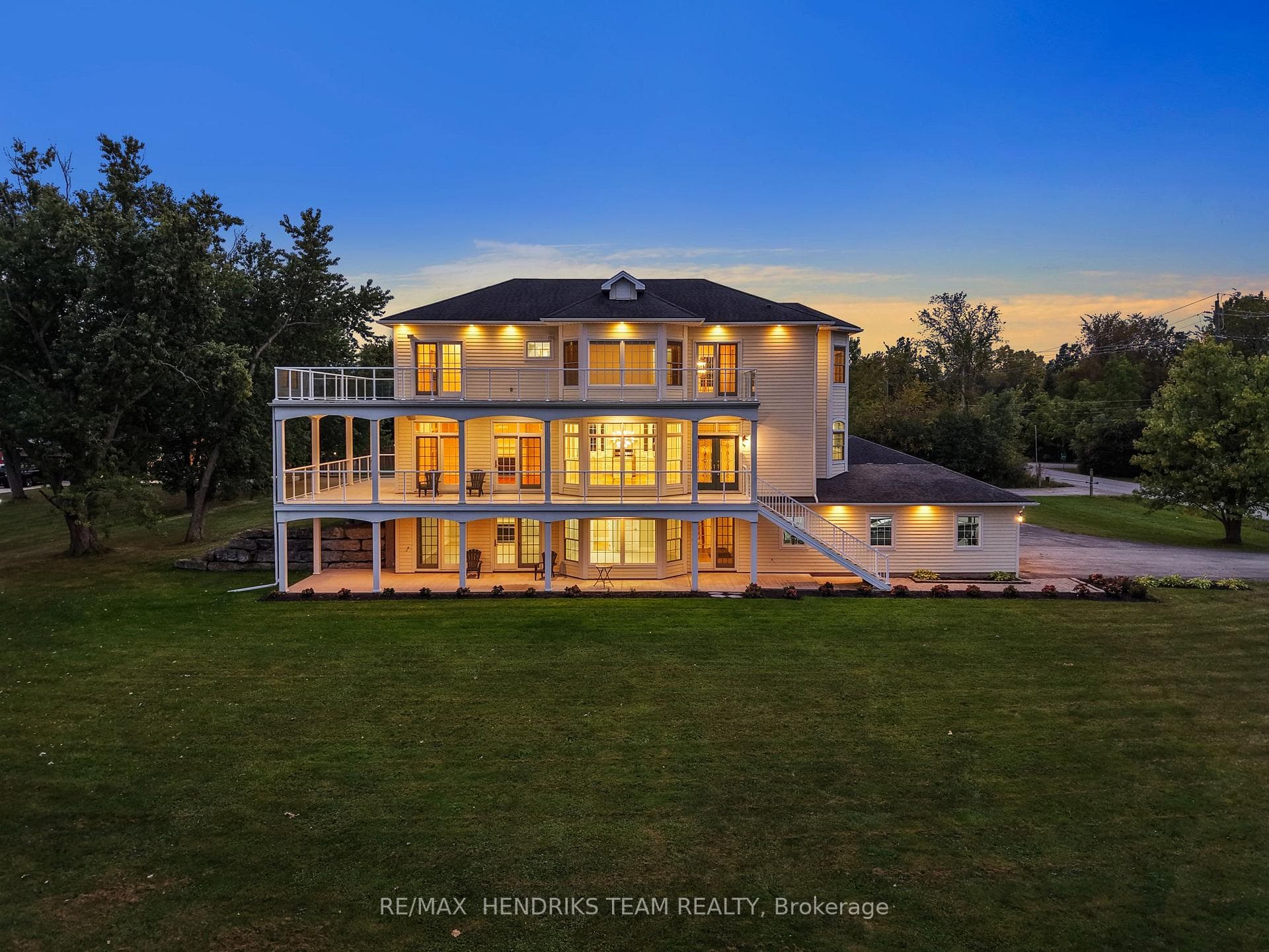 4069 Niagara River Parkway