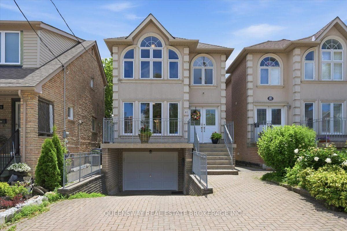 83 Floyd Avenue